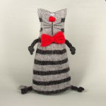 Knitting Cat