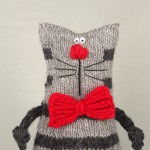 Knitting Cat